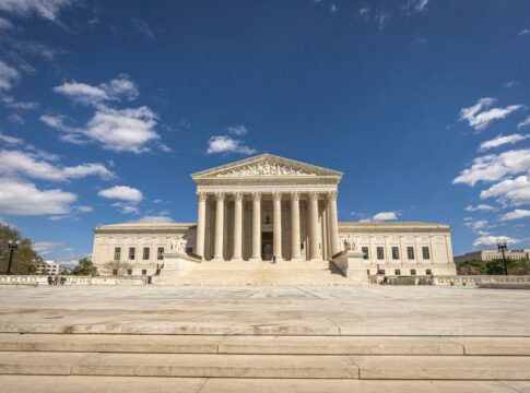 Supreme Court Term Limits: The Case For and Against — Top News coverage by CitizenPost