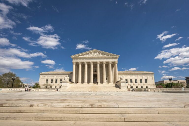 Trump asks US Supreme Court to allow White House ballroom construction to continue — National coverage by New Way News. Ph...