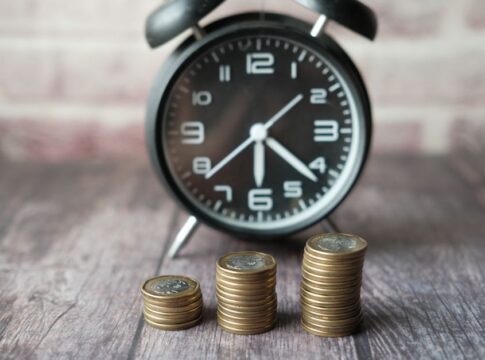 The Fed is preparing to raise rates. What if it doesn’t work? — Economy coverage by New Way News. Photo: Towfiqu barbhuiya...